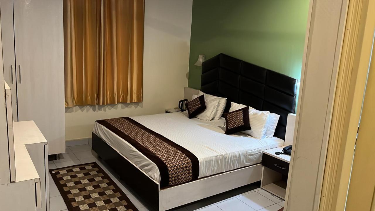 Pops Resort Pālampur Extérieur photo