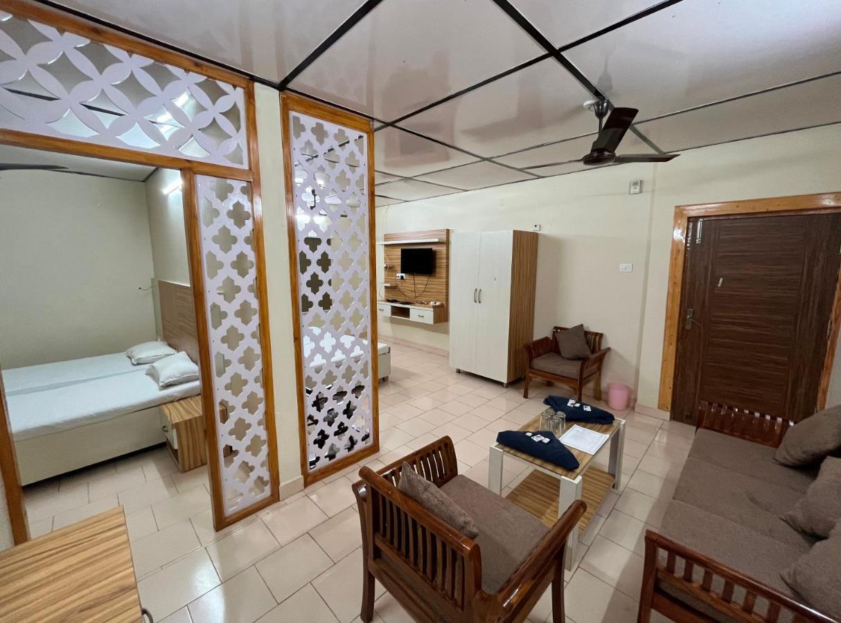 Pops Resort Pālampur Extérieur photo